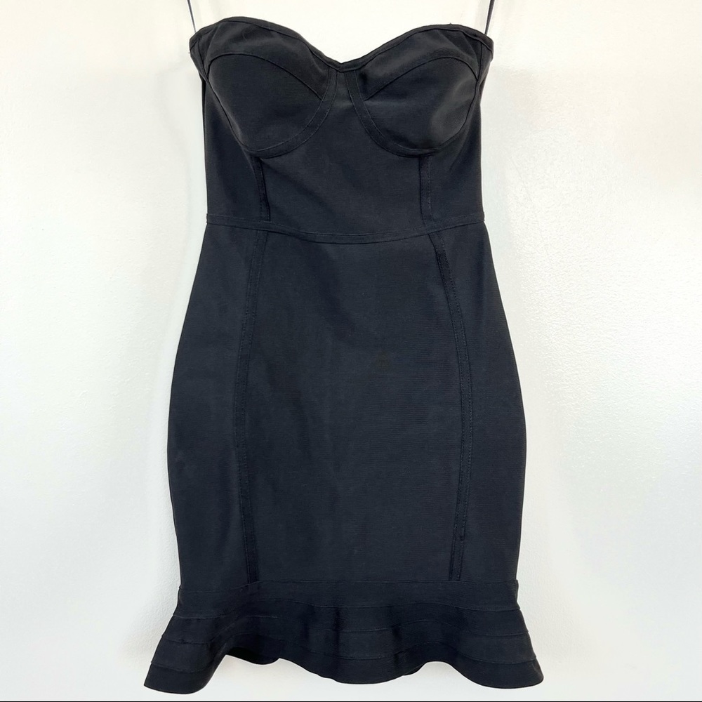 PrettyLittleThing Mini Black Strapless Mermaid Bustier Dress
